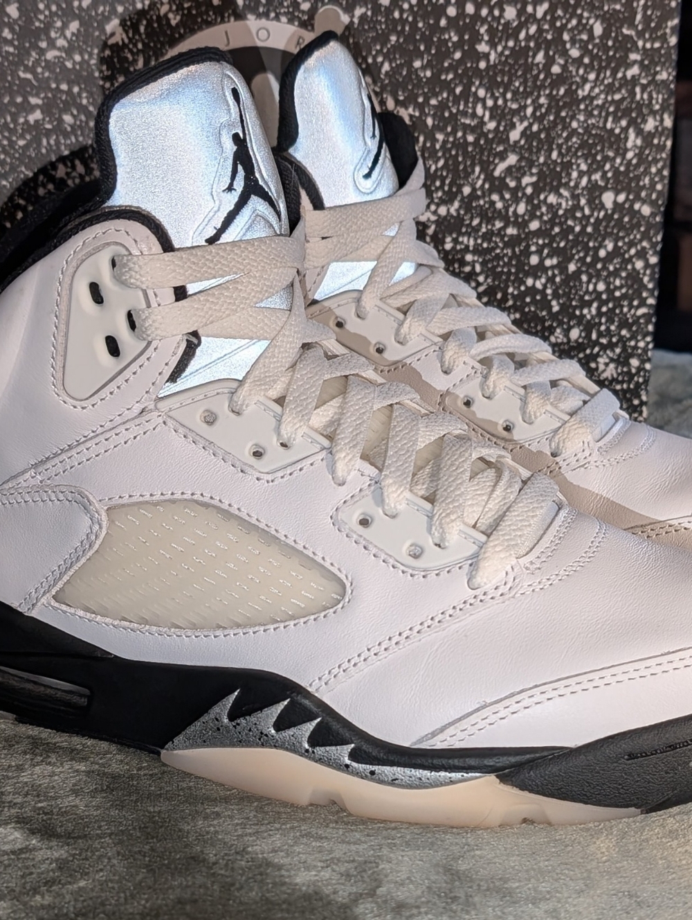 Air Jordan 5 Retro Reverse Metallic Black, White, Silver Sneakers Sz 7.5